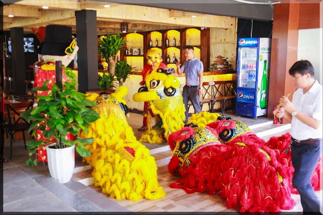 Hầm rượu nhà hàng 239 Riverside