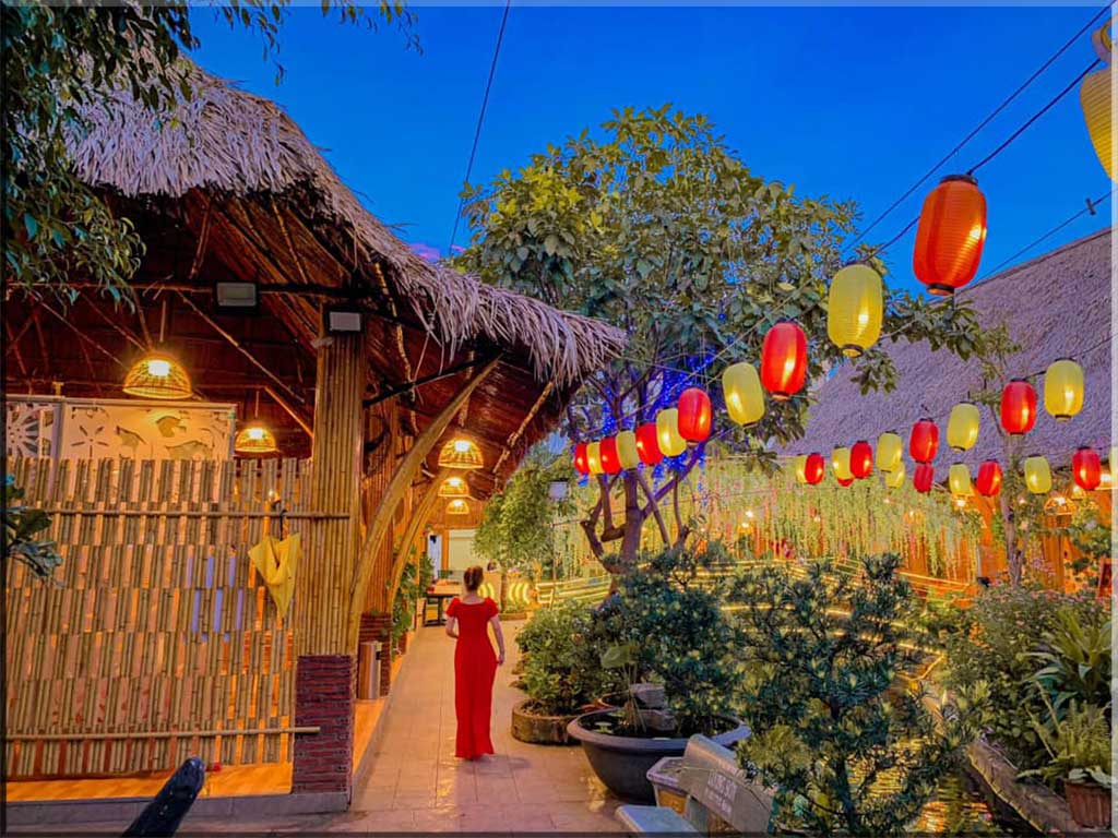 Thi công hầm rượu nhà hàng ẩm thực Thằng Bờm 9 Sân vườn nhà hàng ẩm thực Thằng Bờm Quận 12