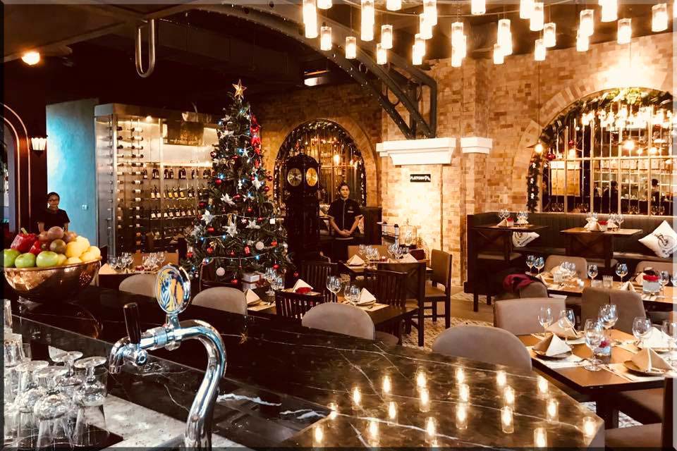 Nhà hàng rượu vang Kingscross Phú Mỹ Hưng