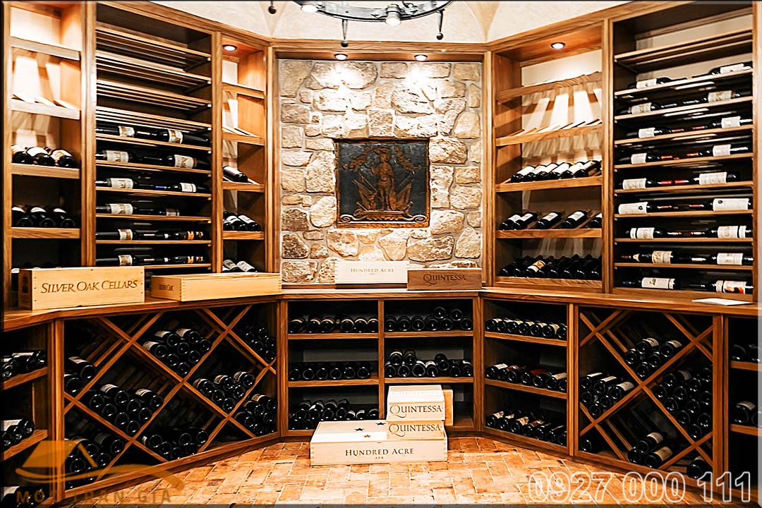 Mẫu hầm rượu đẹp: Không gian sang trọng cho người sành rượu 3